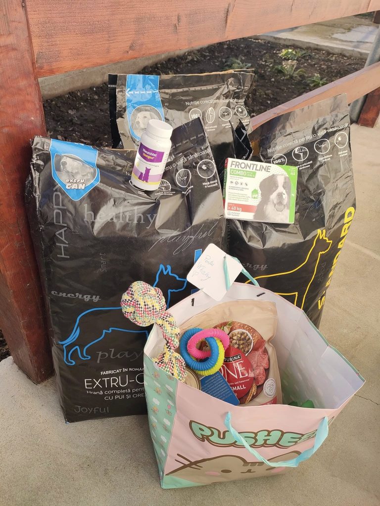 Cadouri primite de Secret Santa Paws 2024