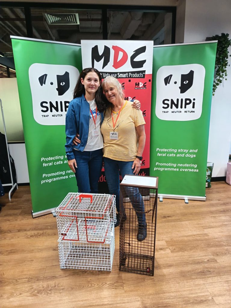 Cezara si unul din membrii organizatori